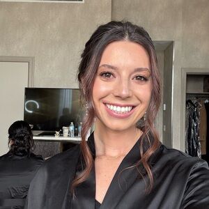 Meet your Posher, Allyssa